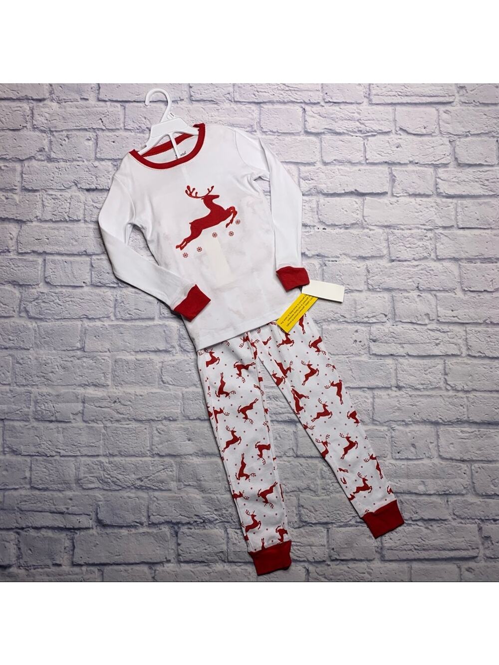 Leveret Red & White Reindeer Pajamas